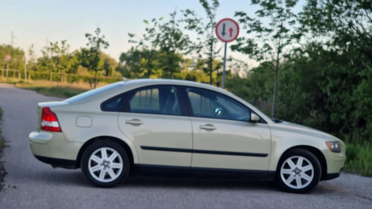 Volvo S40 cena 12900 przebieg: 271076, rok produkcji 2004 z Gostyń małe 277